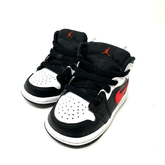 Nike Air Jordan 1 Mid Black Chile Red Toddler 4C Sneakers 640735-075 - Picture 2 of 11